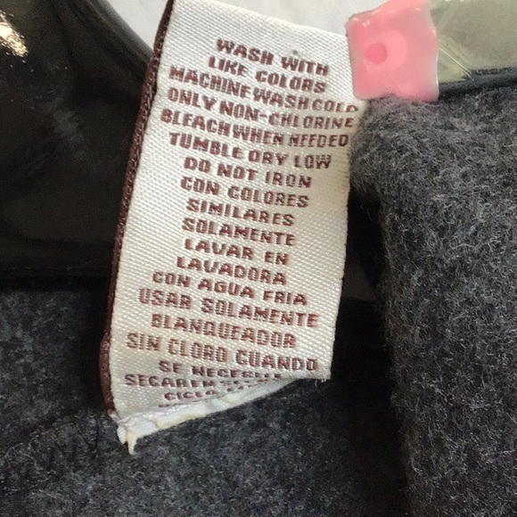 Women’s LeModa Charcoal Gray Cape. Size One Size fits most. - Picture 4 of 11